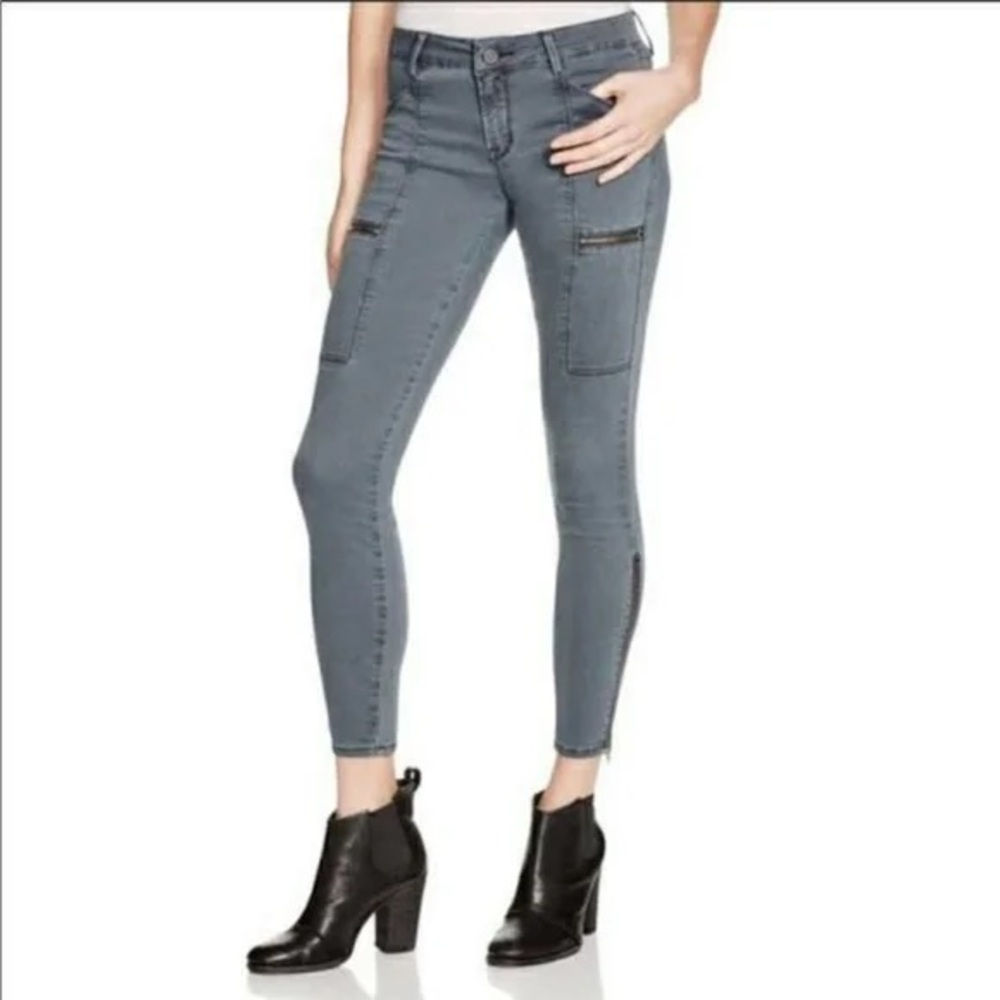 Women's Gray Skinny Jeans